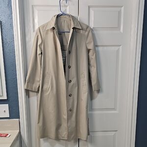 Vintage London Fog Maincoats Hemphill-Wells Calibre Trenchcoat Size 8
